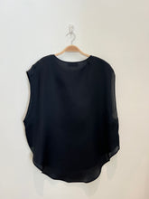 Load image into Gallery viewer, silk organza oversized sheath top in black