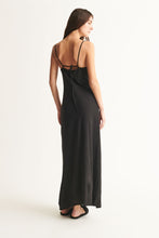 Load image into Gallery viewer, the slip dress in black