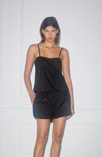 Load image into Gallery viewer, the pleat set in black