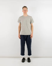 Load image into Gallery viewer, heavy duty tee single pocket tee in heather