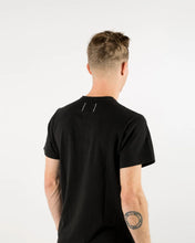 Load image into Gallery viewer, heavy duty tee single pocket tee in black