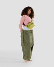 Load image into Gallery viewer, fanny pack in lemongrass