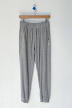 Load image into Gallery viewer, pointelle serene jogger in melange grey