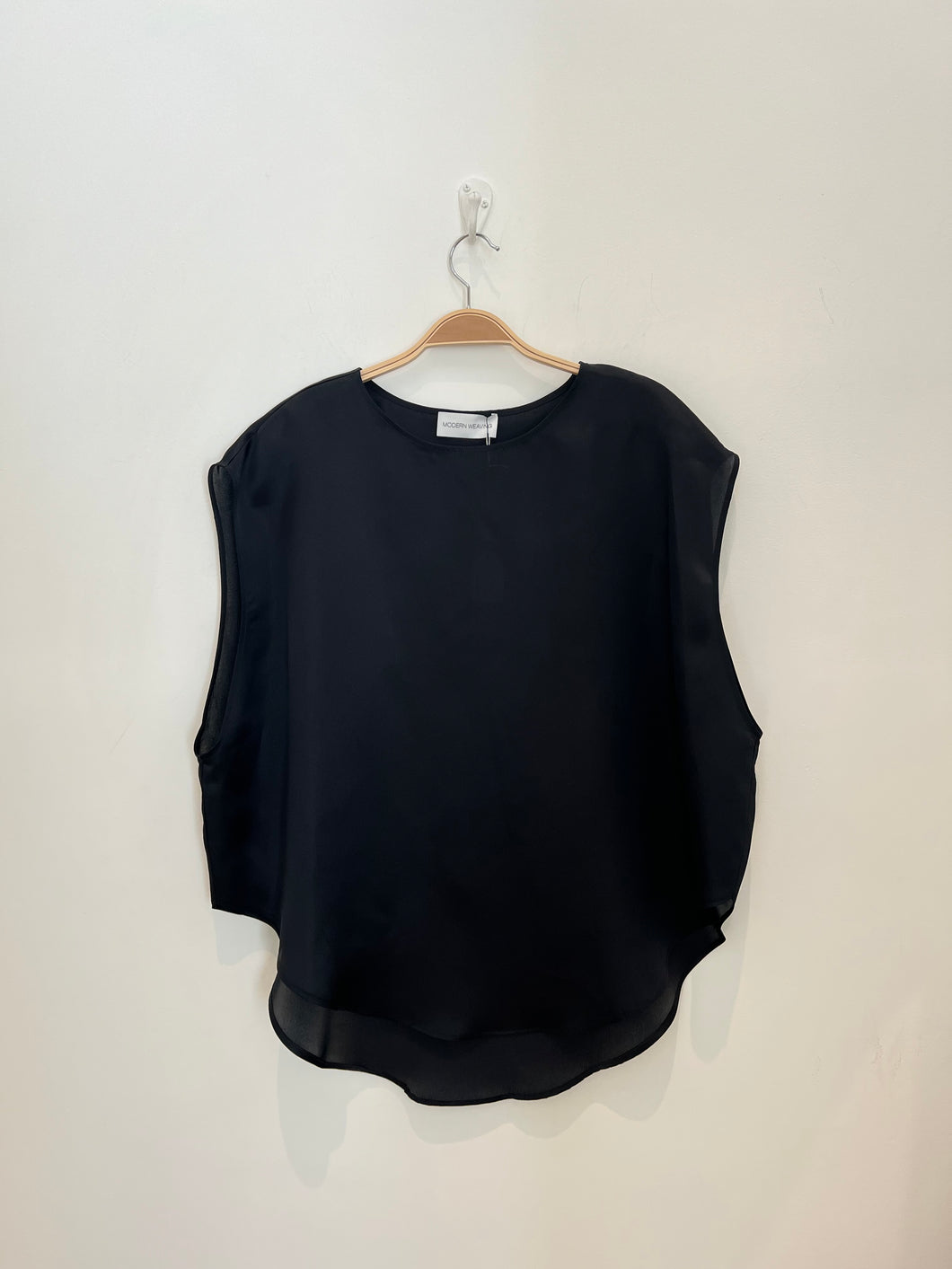 silk organza oversized sheath top in black