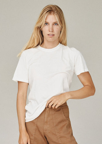 basic tee in washed white