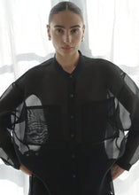 Load image into Gallery viewer, oversize banded collar button down in black