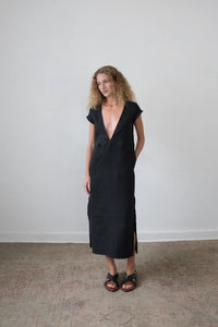 oly dress in black