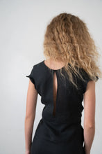 Load image into Gallery viewer, oly dress in black