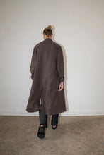 Load image into Gallery viewer, leyon coat in charcoal