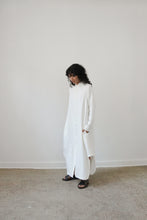 Load image into Gallery viewer, mandu long sleeve dress in white