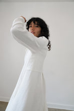 Load image into Gallery viewer, mandu long sleeve dress in white