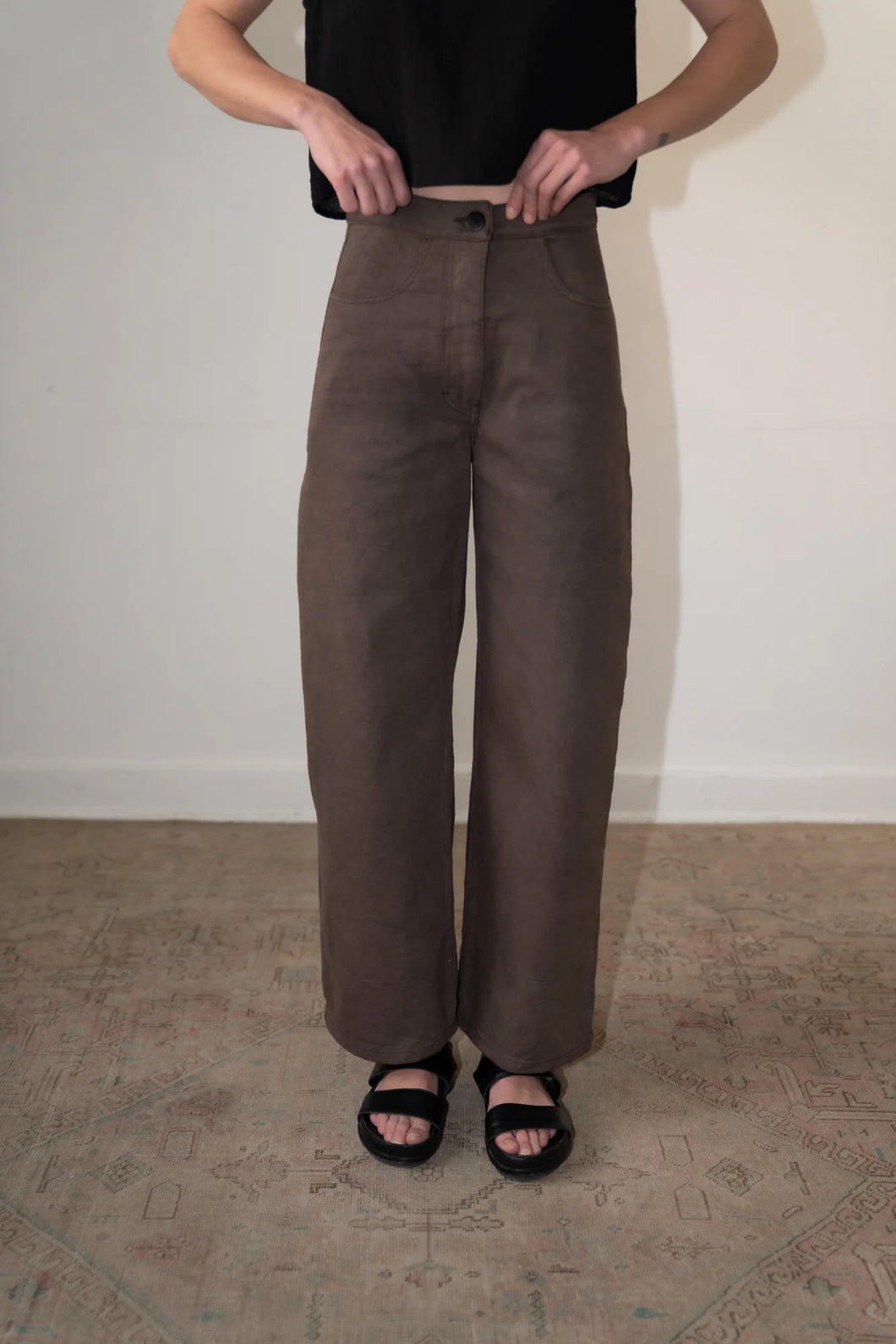 renee pant in washed brown