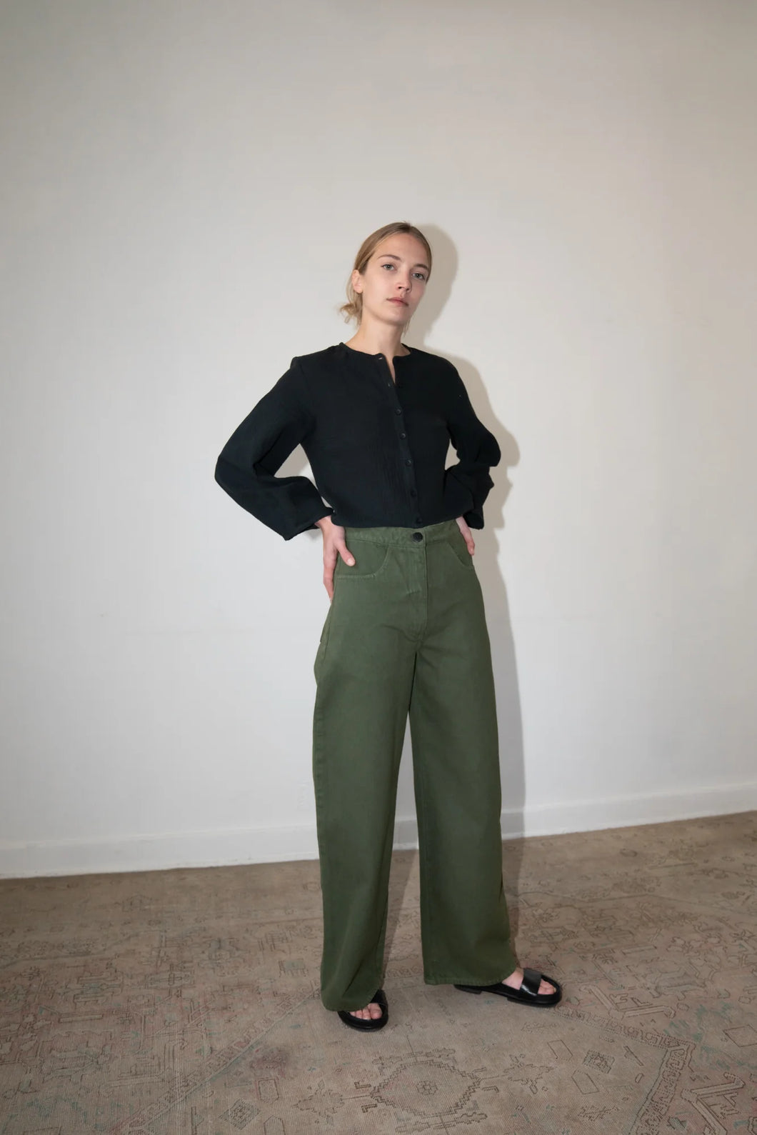 renee pant in artichoke