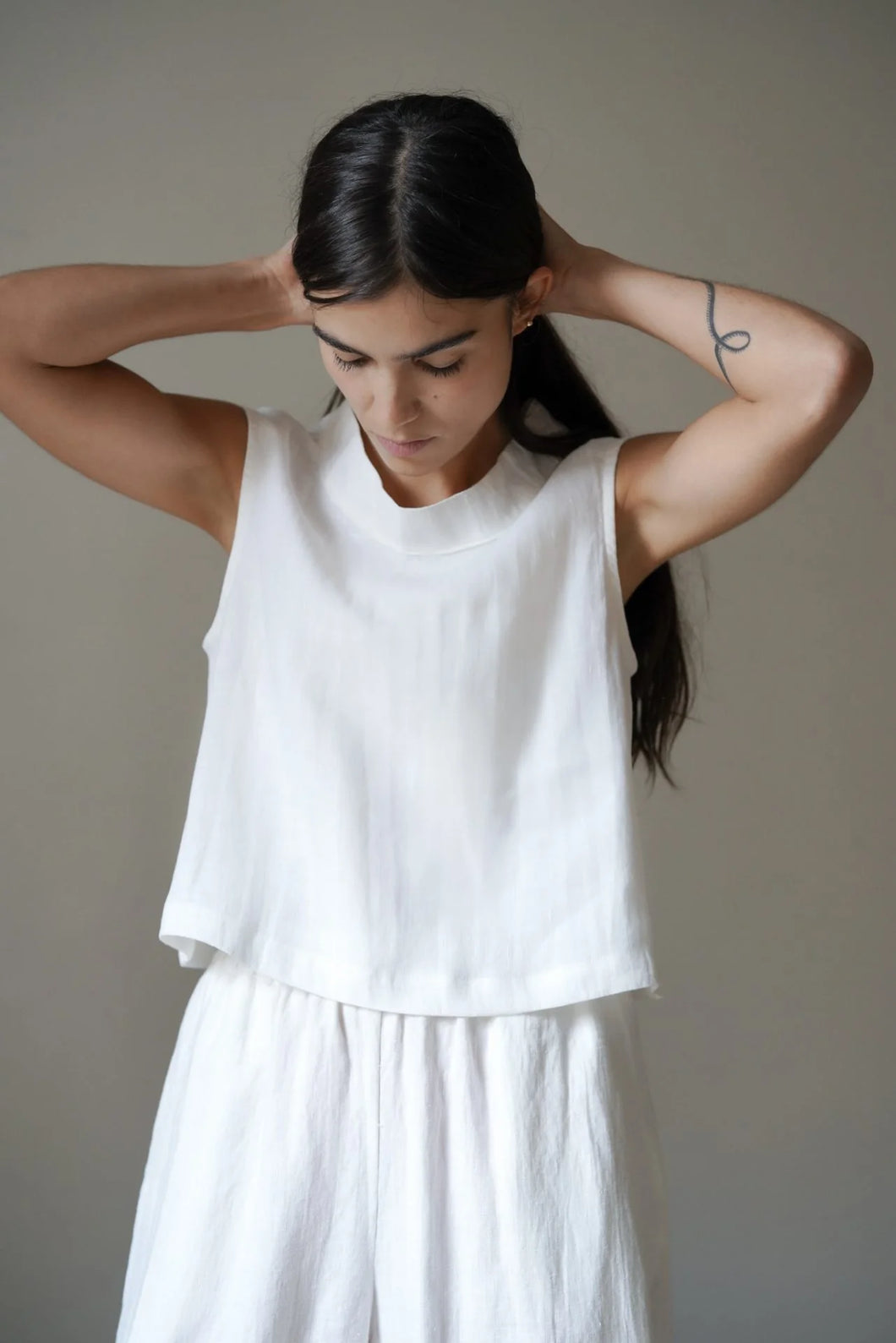 kono top in white