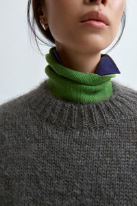 merino wool turtleneck sweater in herba