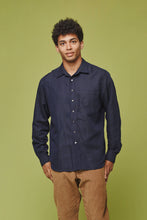 Load image into Gallery viewer, hampton shirt in navy