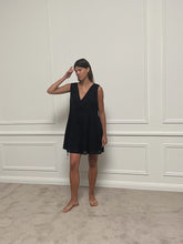 Load image into Gallery viewer, wrap tie dress in black