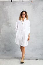Load image into Gallery viewer, phoebe mini shirt dress in white