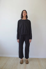 Load image into Gallery viewer, easy pant in black