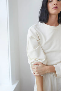 easy summer sweatshirt in natural