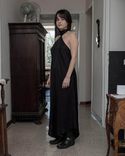 Load image into Gallery viewer, cravat dress in black