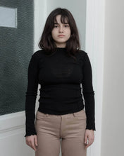 Load image into Gallery viewer, wool omato long sleeve in black