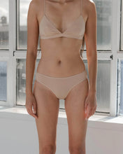 Load image into Gallery viewer, bell pant in haptic