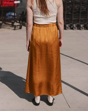 Load image into Gallery viewer, neil skirt in mina copper