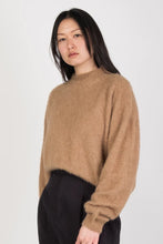 Load image into Gallery viewer, brushed pullover in camel