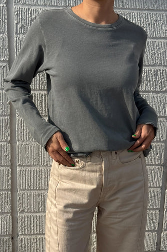 everyday long sleeve tee in slate