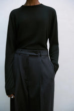 Load image into Gallery viewer, wool masculine pants in anthracite