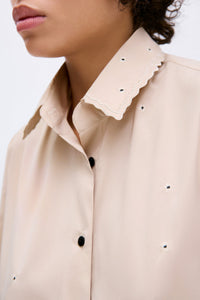 embroidery shirt in beige