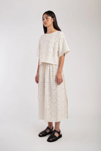 Load image into Gallery viewer, floral jacquard skirt in cream