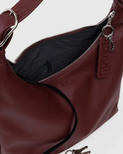 Load image into Gallery viewer, recycled leather shoulder bag in mahogany