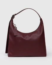 Load image into Gallery viewer, recycled leather shoulder bag in mahogany