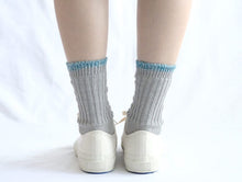 Load image into Gallery viewer, silk cotton sock in light grey