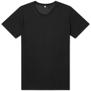 tee shirt in black