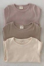 Load image into Gallery viewer, spring bebe tee in multiple colors