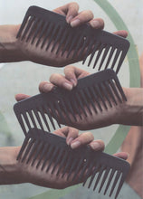 Load image into Gallery viewer, pre-consumer recycled comb