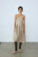 Load image into Gallery viewer, strapless dress in toasted