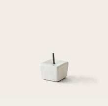 Load image into Gallery viewer, rippoh cube candle stand